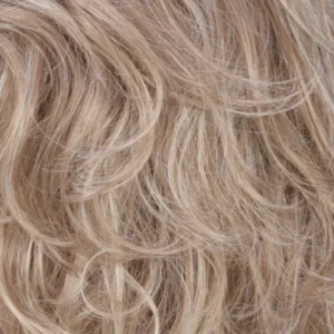 R18/22 - Ash Blonde / Light Ash Blonde Blend