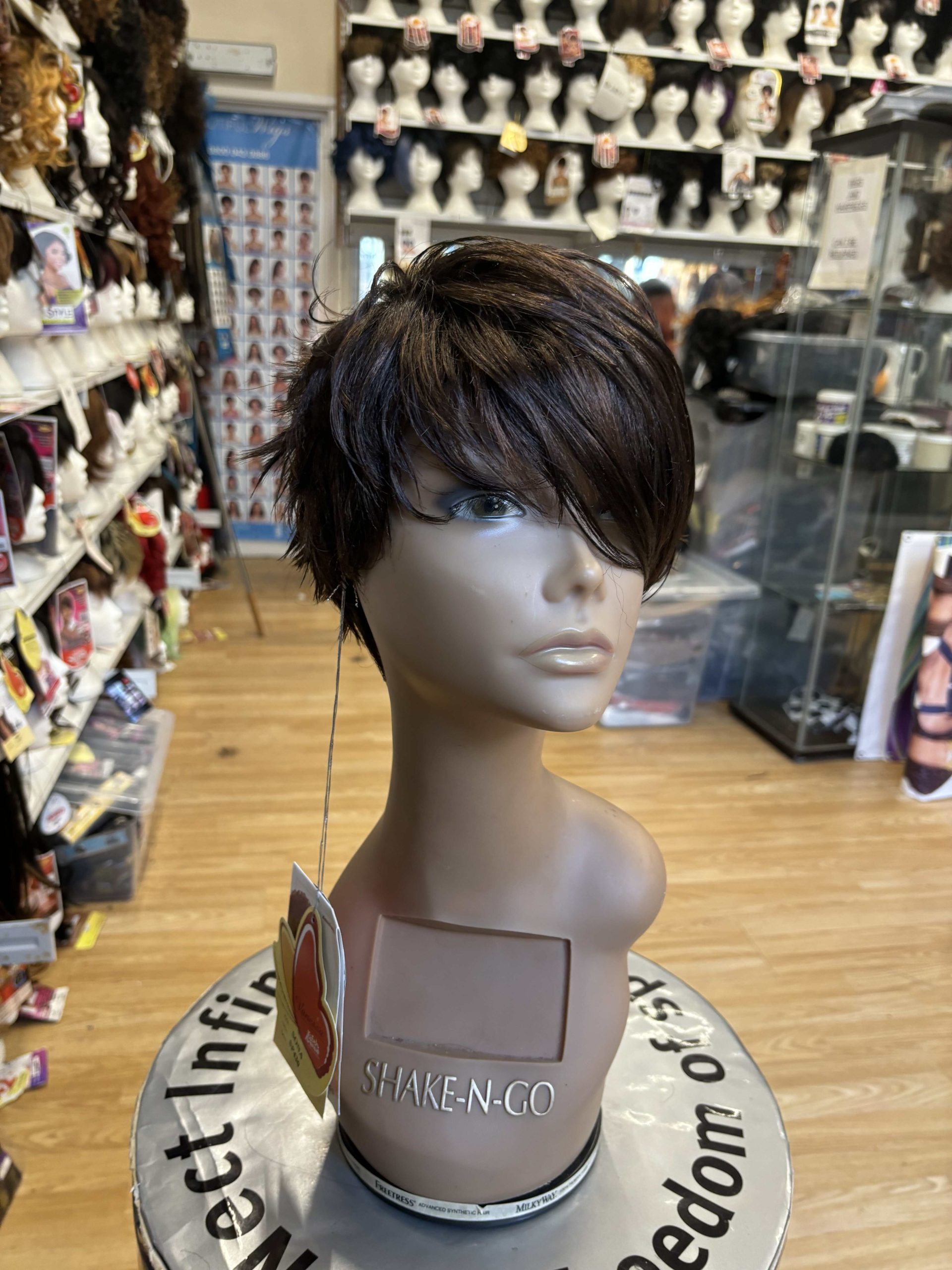 VANESSA THE FIRST NAME IN WIGS SONA