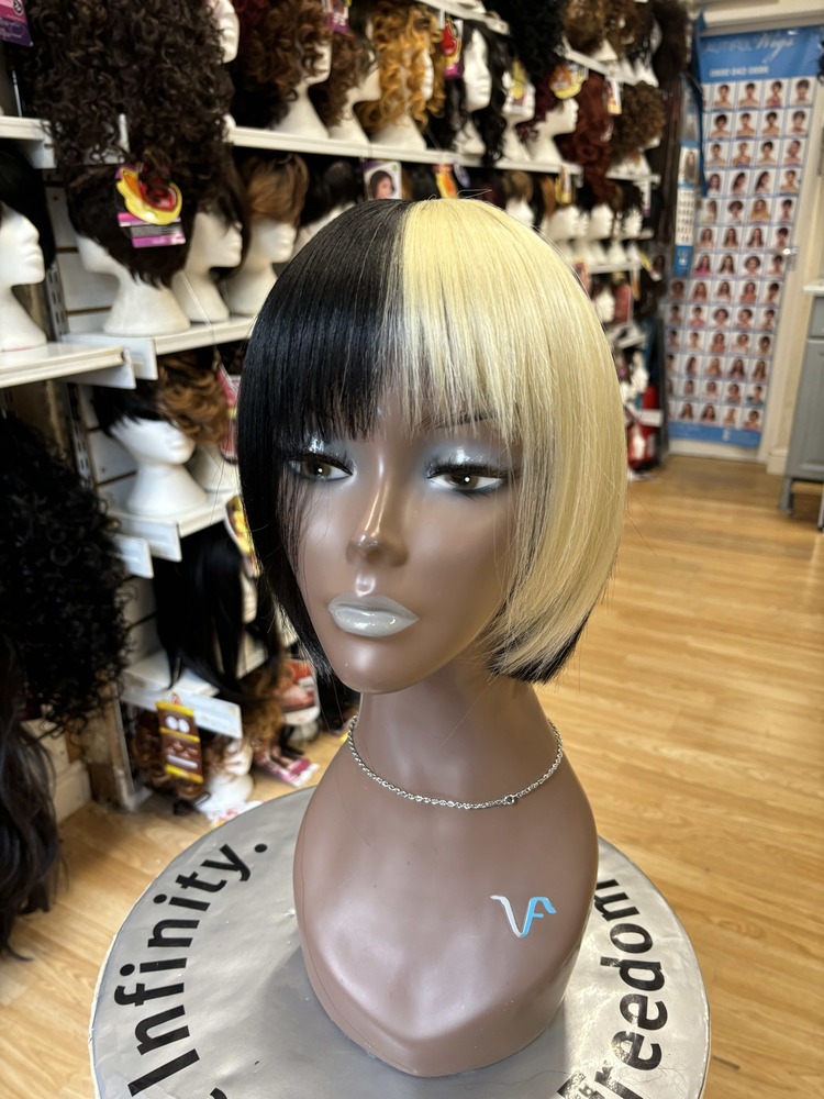 VIVICA A FOX HAR COLLECTION PURE STRETCH CAP WIGS NYLA