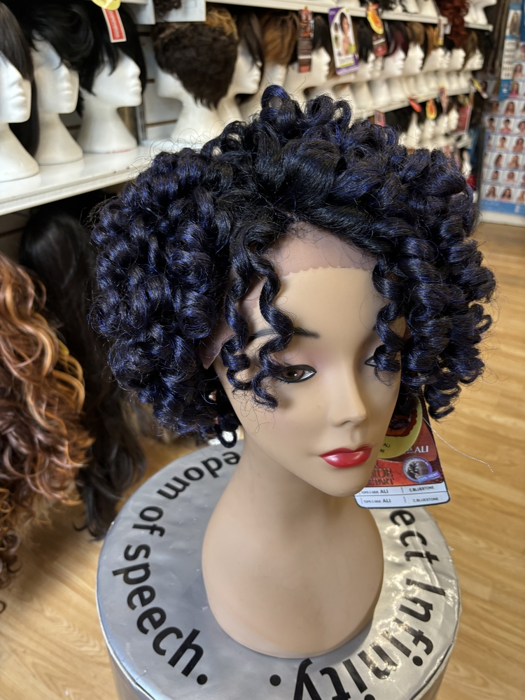 VANESSA THE FIRST NAME IN WIGS TOPS C-SIDE ALI