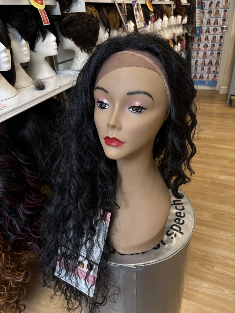 VANESSA TOPS LACE FRONT JAMEIS 35"