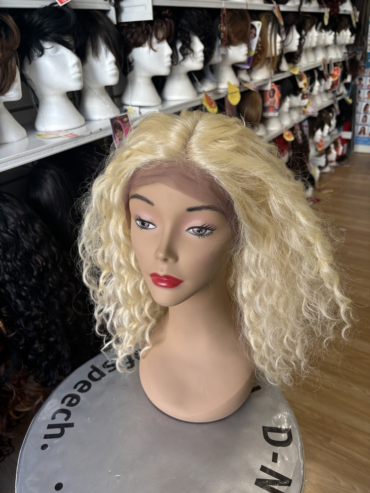 VANESSA COLLECTION WIGS TOPS C SELBIN